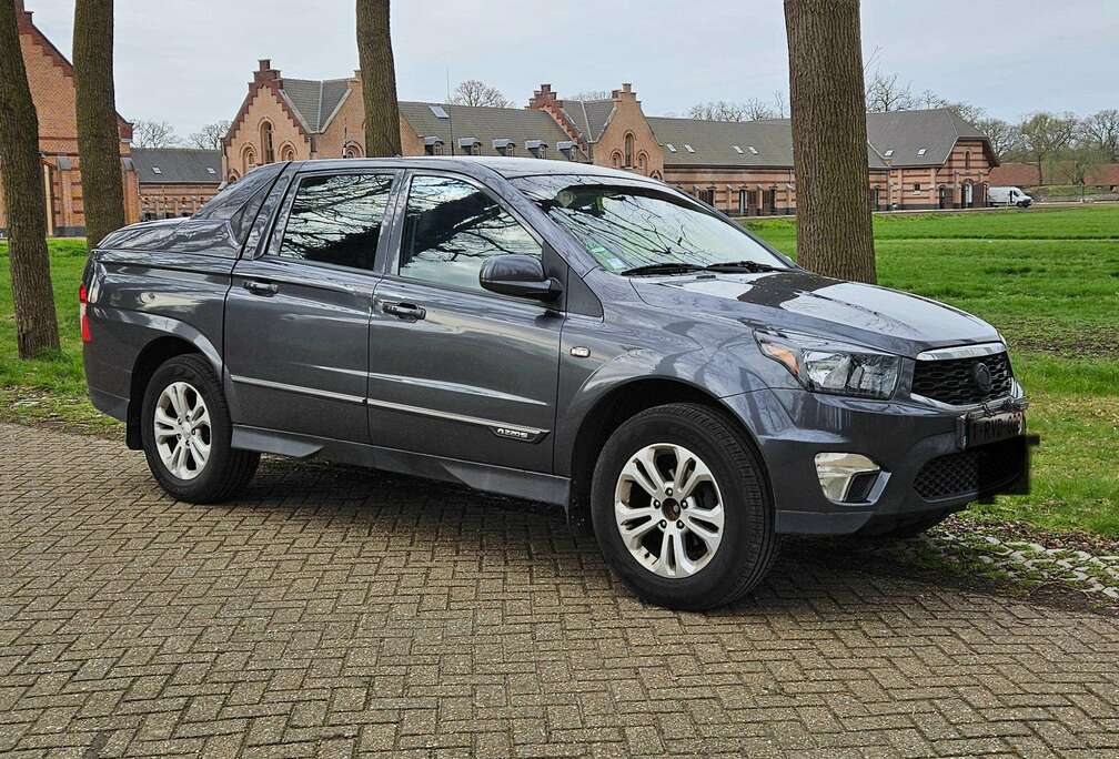 SsangYong 2.2 Turbo e-Xdi 4WD Crystal