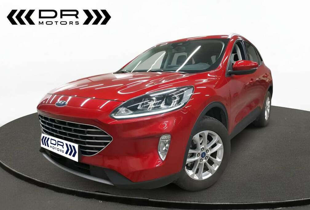 Ford FHEV - TITANIUM - TREKHAAK