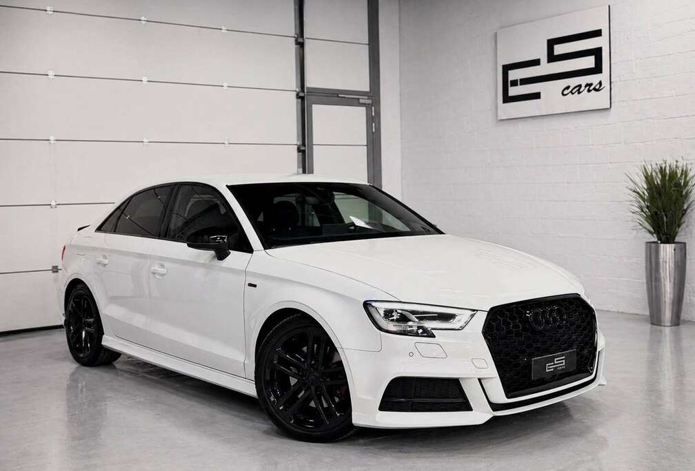 Audi BERLINE 2.0TFSI QUATTRO S-LINE S-TRONIC COCKPIT.