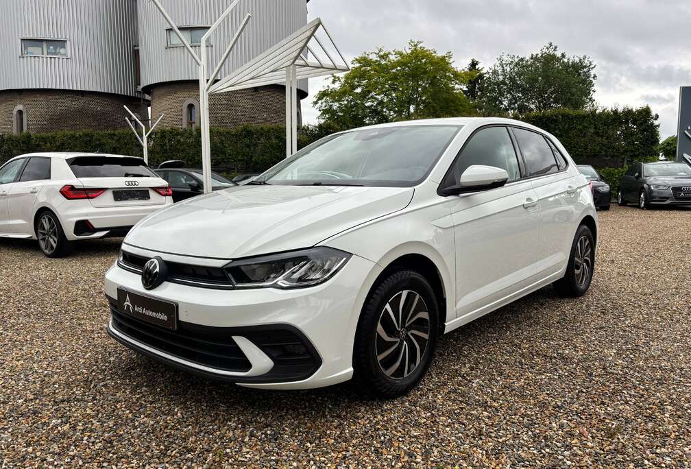 Volkswagen 1.0 TSI DSG *CARPLAY*FRONT ASSIST*CAMERA*1ER PROPRIO*GARANTIE*