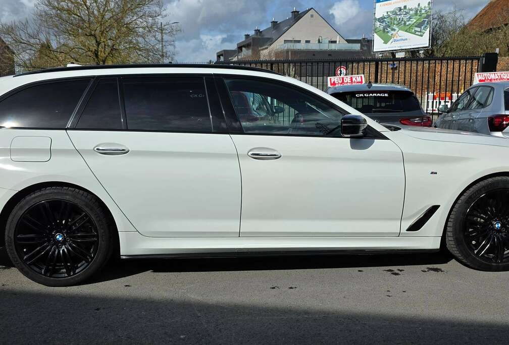 BMW Touring dA pack M tva deductible