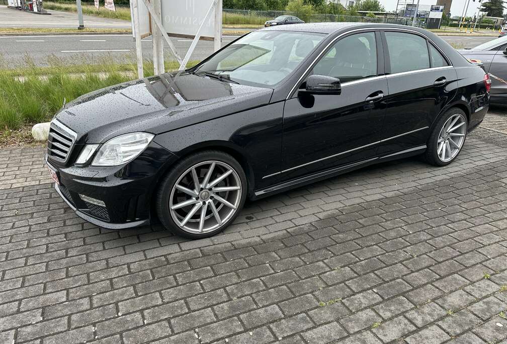 Mercedes-Benz CDI DPF BlueEFFICIENCY 7G-TRONIC Avantgarde