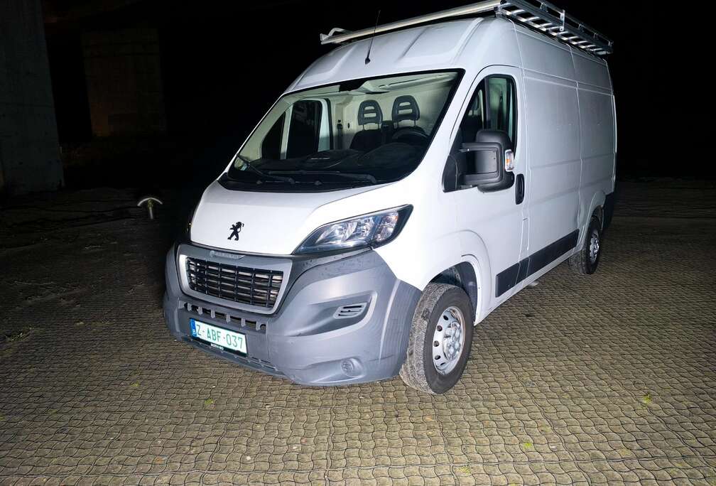Peugeot 335 L2H2 HDi 130  2017  65.164 km  BTW wagen