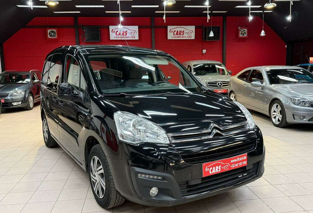 Citroen 1.6i LICHTE-VRACHT**3-PLAATSEN**NAVI**CAMERA**