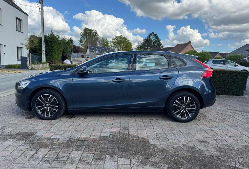 Volvo V40 2.0 D2 Eco Momentum Geartronic