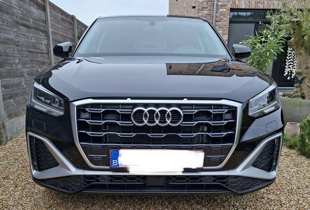 Audi Q2 35 TFSI Business Edition Attraction S tronic