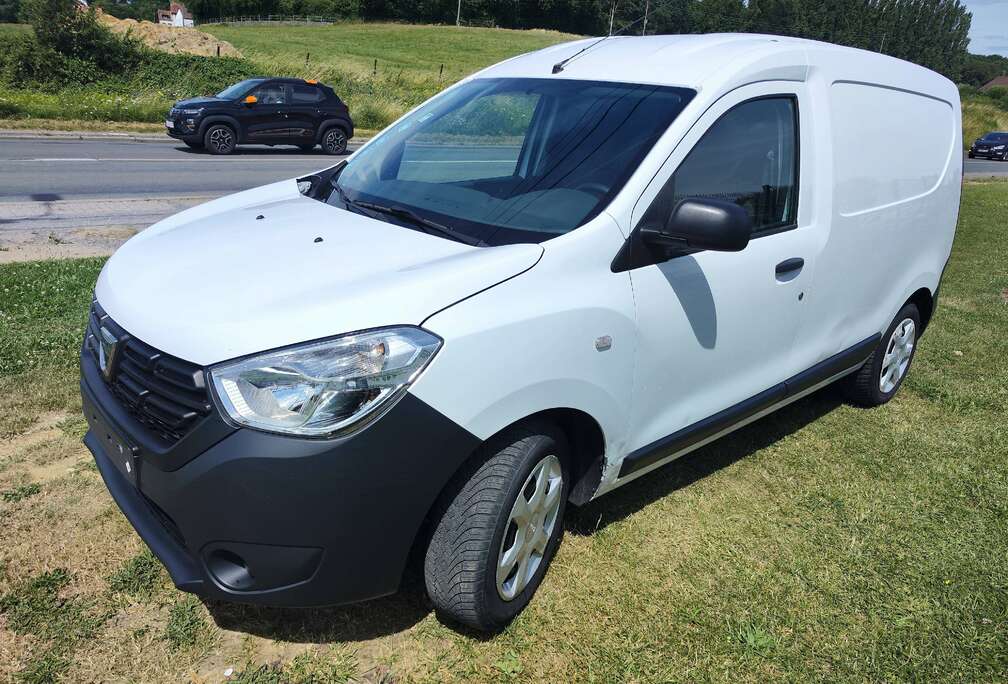 Dacia 1.5 dCi ** VEHICULE PRET A IMMATRICULER **