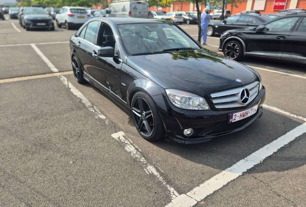 Mercedes-Benz C 200 CDI BlueEFFICIENCY Avantgarde