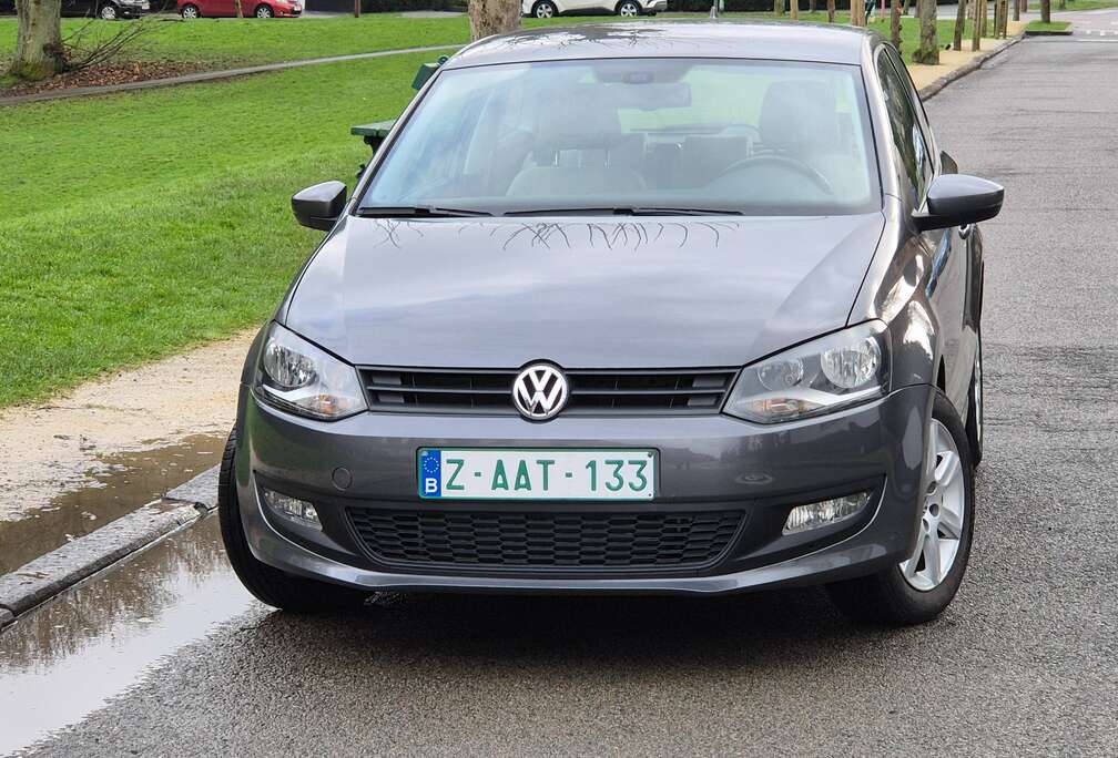 Volkswagen 1.4i   ESSENCE . DSG  AIRCO  GPS    83000 KM