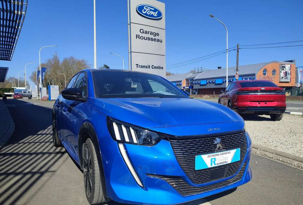 Peugeot GT-LINE - TOIT Pano