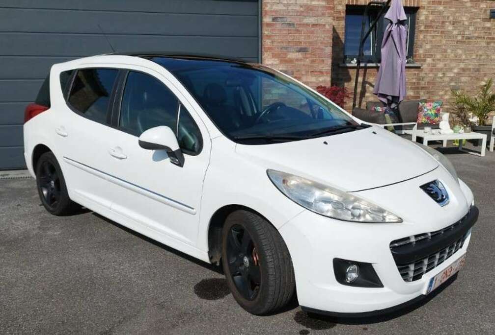 Peugeot SW 1.6 HDi 112ch FAP Outdoor