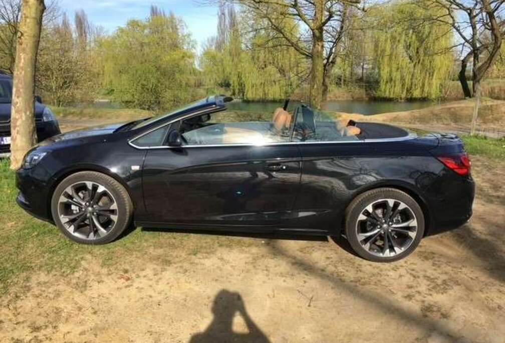 Opel Cascada 1.6 Turbo Cosmo S