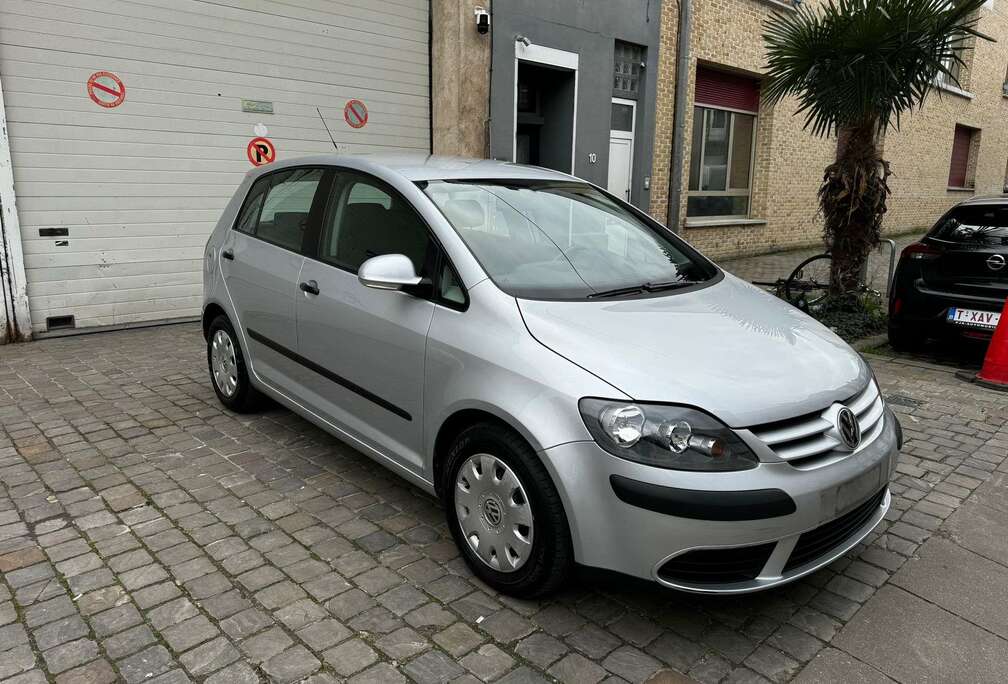 Volkswagen Golf Plus 1.9 TDi Edition DSG 101000 KM