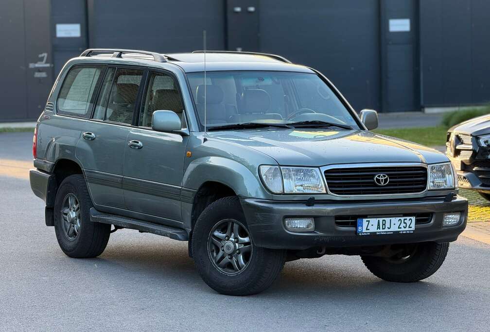 Toyota 4.2 Turbo 24v Int. 50th Anniversary // 1er Pro // Navi // 5Pl