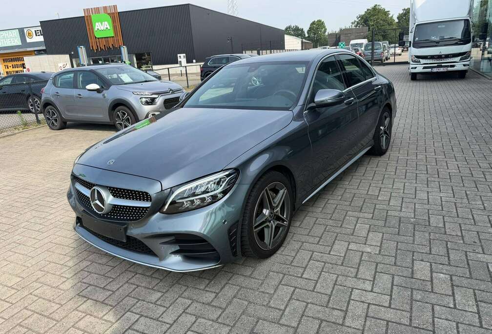 Mercedes-Benz C 180