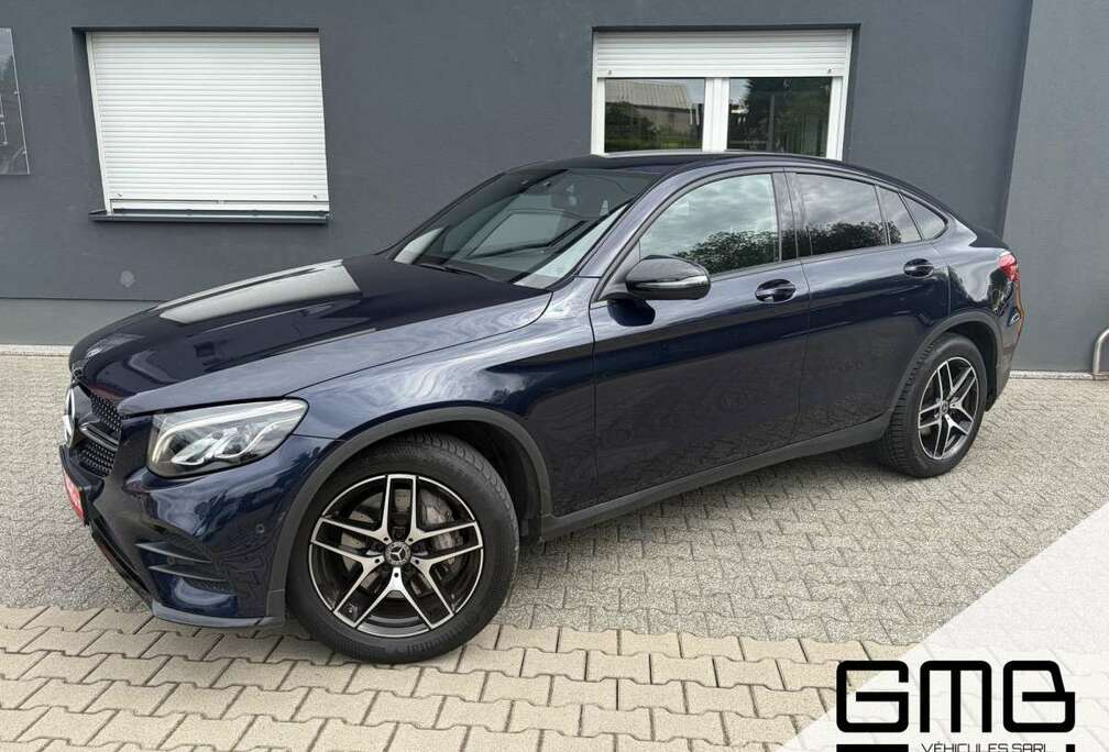 Mercedes-Benz D 4 MATIC AMG LINE