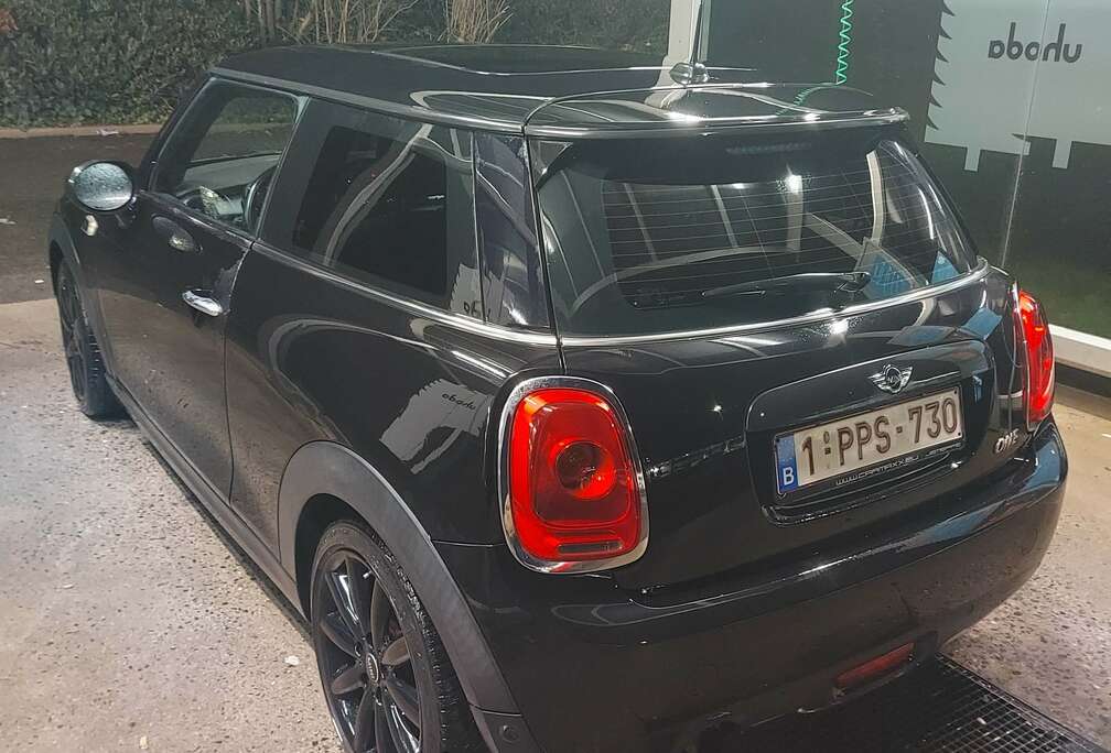 MINI 1.2 First 2016     (83000km)