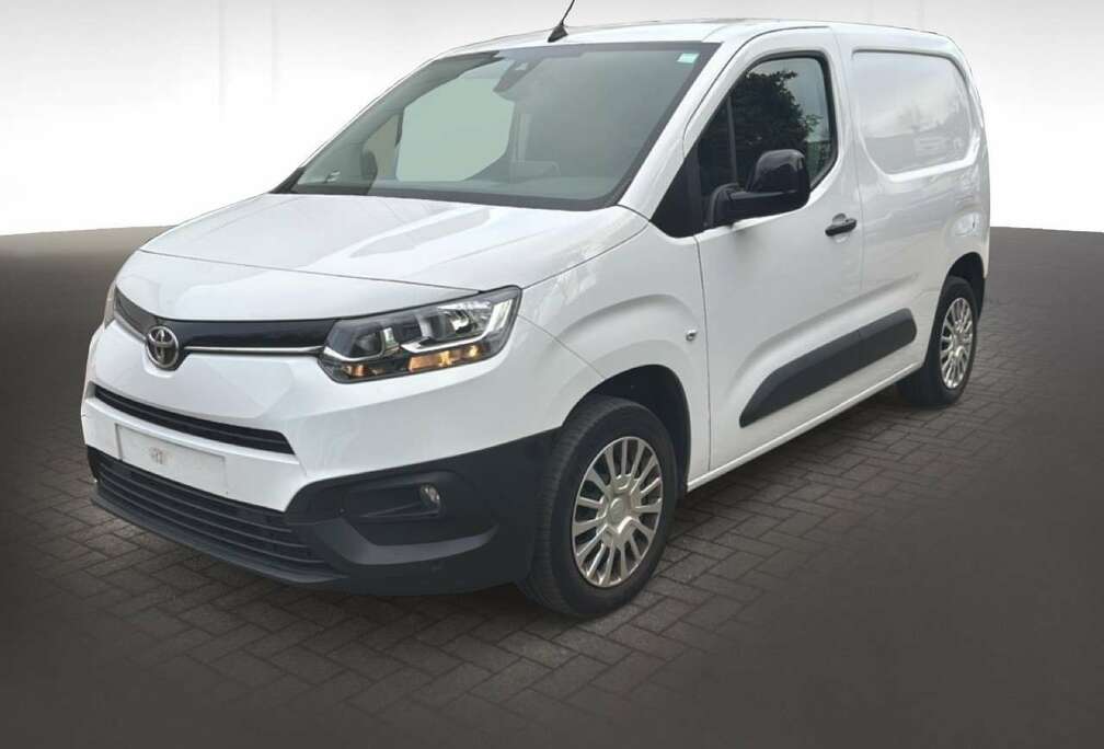Toyota Proace City Verso LWB 1.2 PureTech Shuttle GP