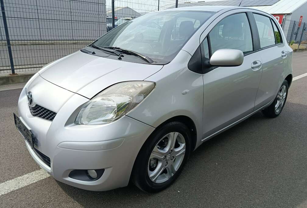 Toyota Yaris 1.4 D-4D 5Portes airco