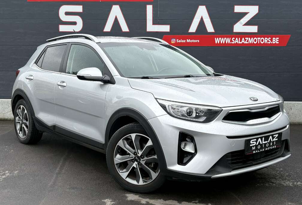 Kia Stonic 1.4i Fusion/GARANTIE/CARNETKIA/ESSENCE/LINEASSIST/CLIM/CAMERA