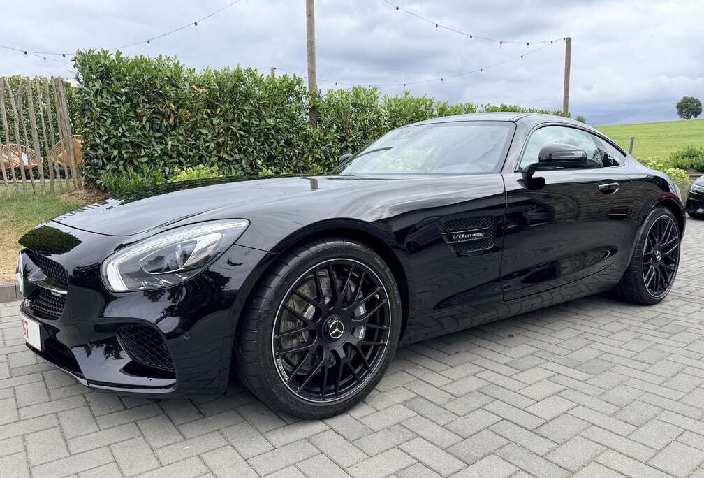 Mercedes-Benz 4.0 V8 BiTurbo