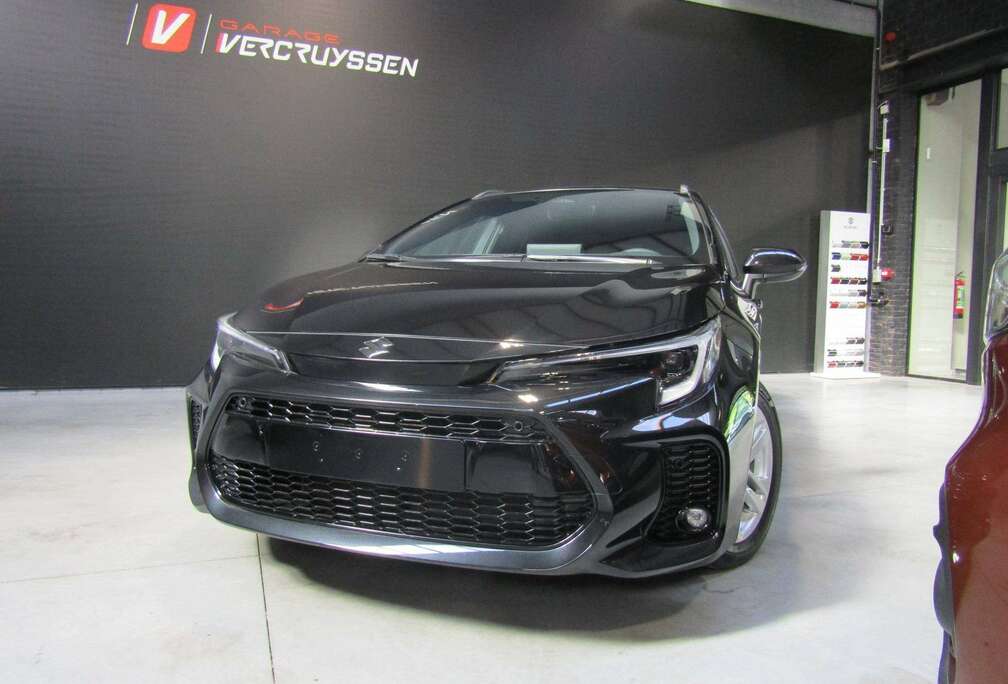Suzuki Swace HEV 1.8 Hybrid CVT GLX
