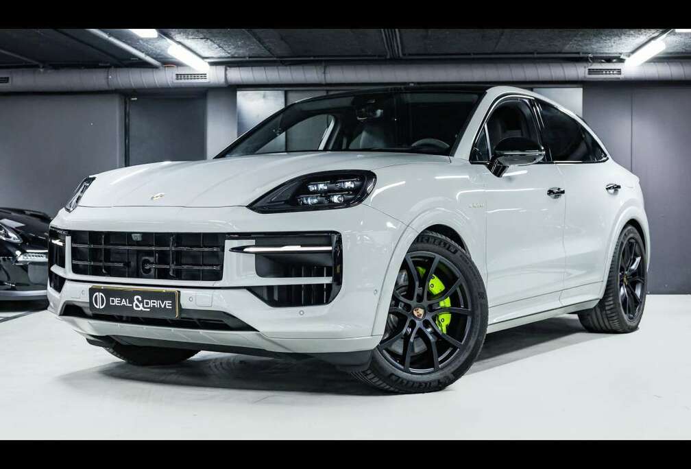 Porsche S COUPE E-HYBRID SPORTDESIGNTVINNODRIVEAHK360