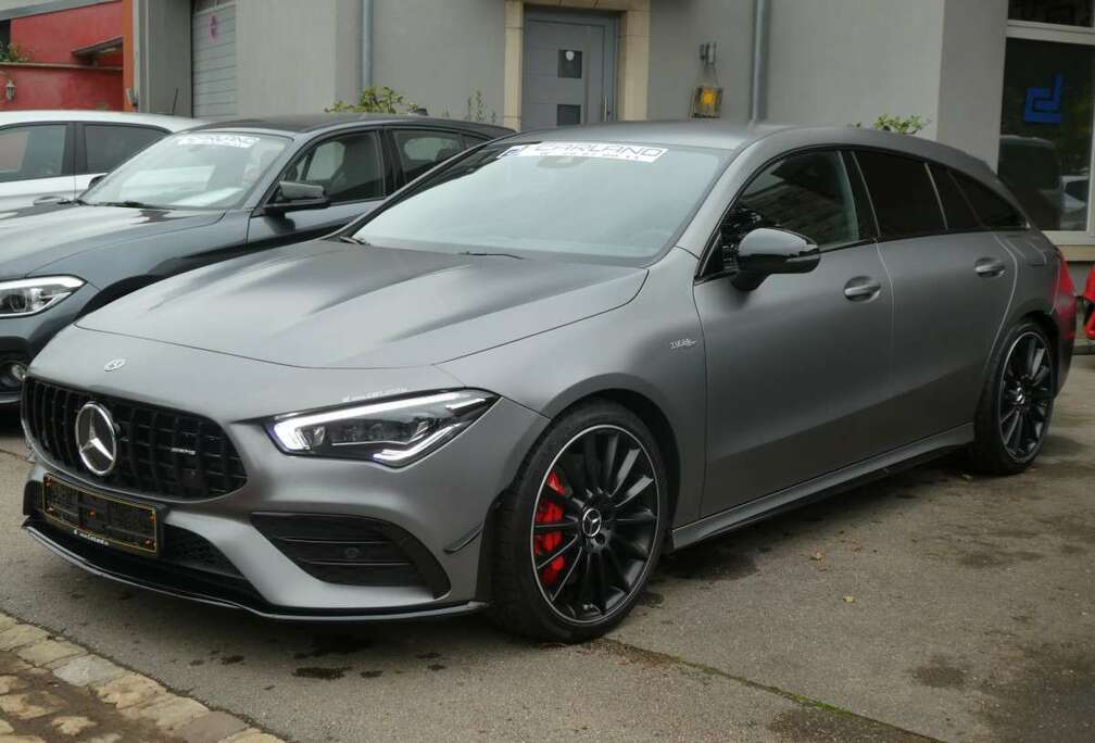 Mercedes-Benz Shooting Brake 4Matic Turbo Sport