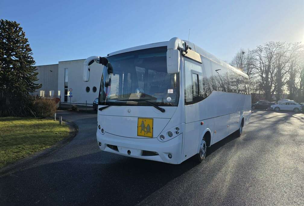 Mercedes-Benz Apollo (Stock ID 42138)