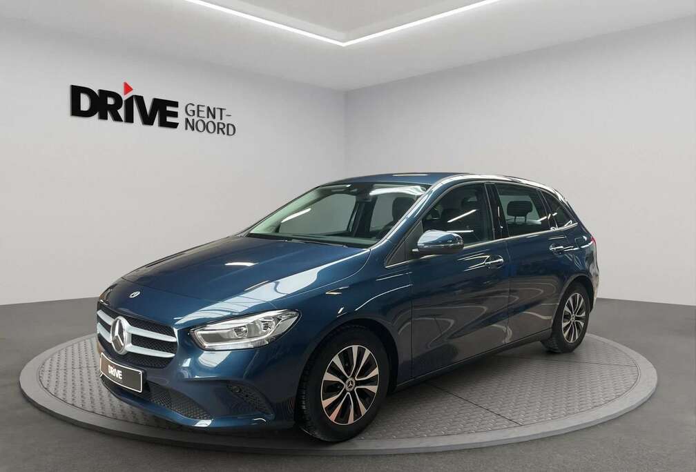Mercedes-Benz 180 Business Solution 7G-DCT*AppConnect/Verwarmdezetels/FullParkassist/Achteruitrijcamera/PDC