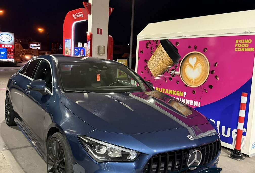 Mercedes-Benz AMG Line