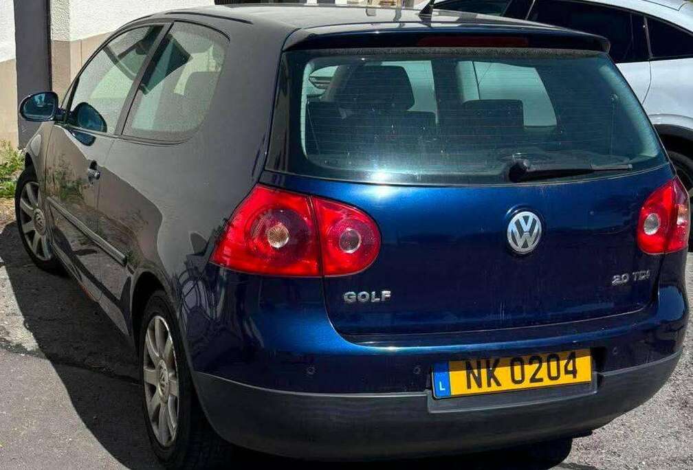 Volkswagen 2.0 TDi 16v Trendline 30 Years