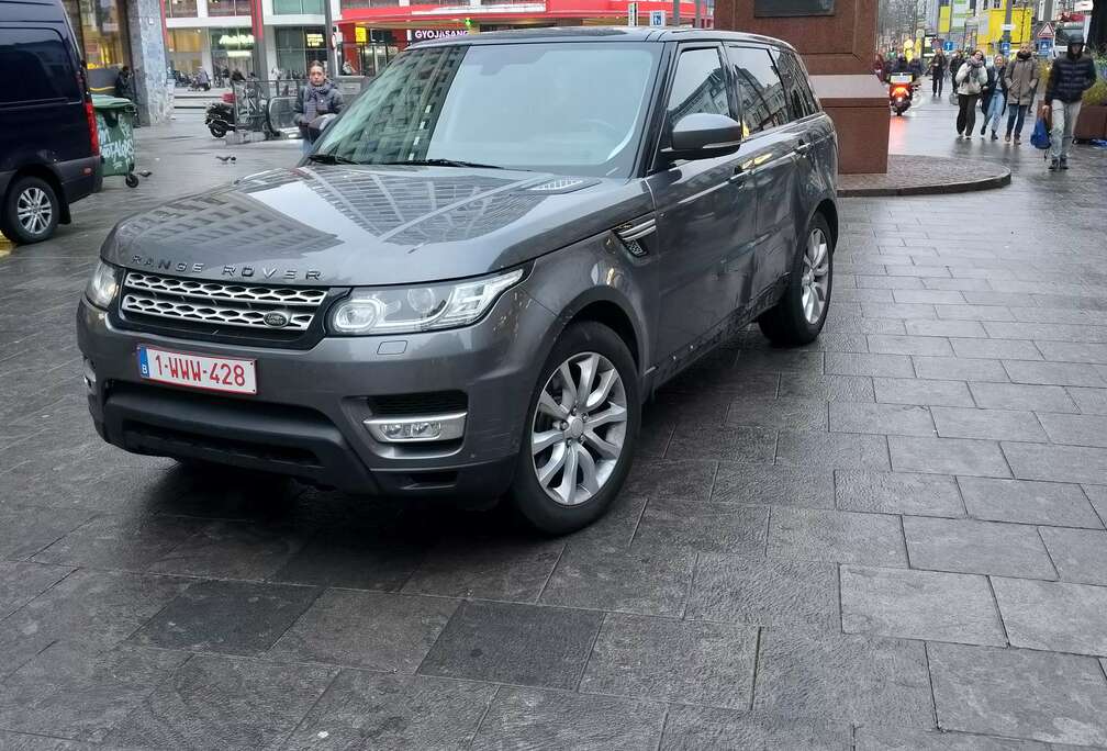 Land Rover Range Rover Sport 3.0 TDV6 HSE