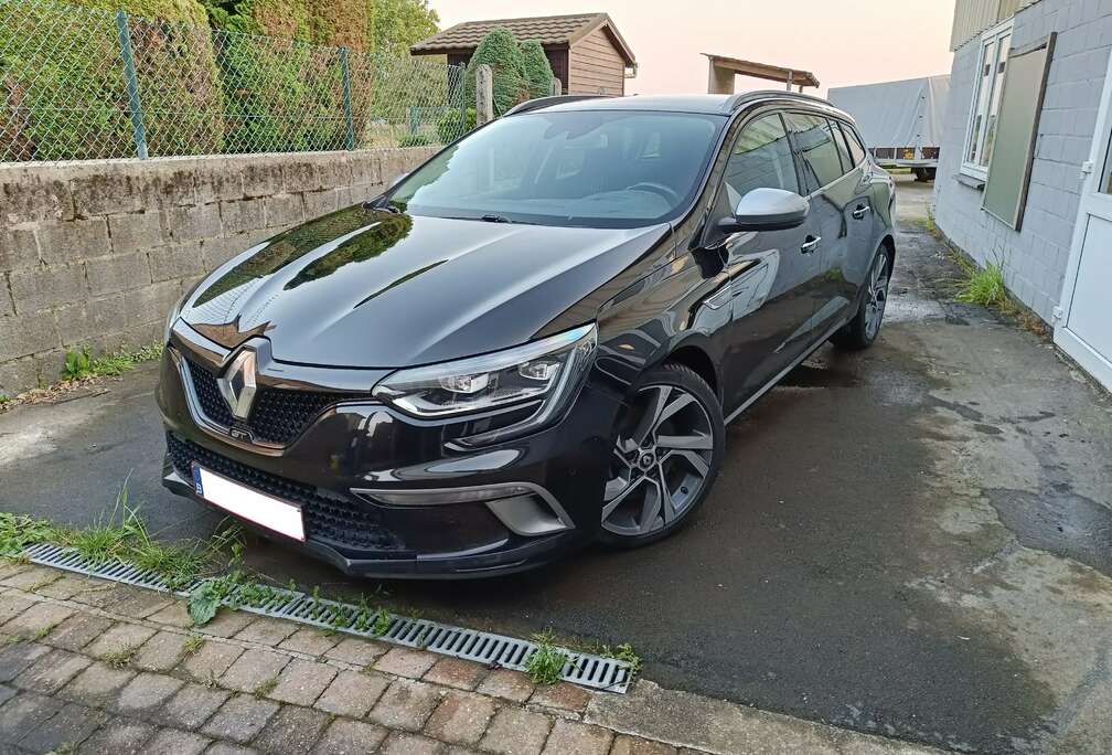 Renault Megane Grandtour BOSE TCe 205 EDC GT