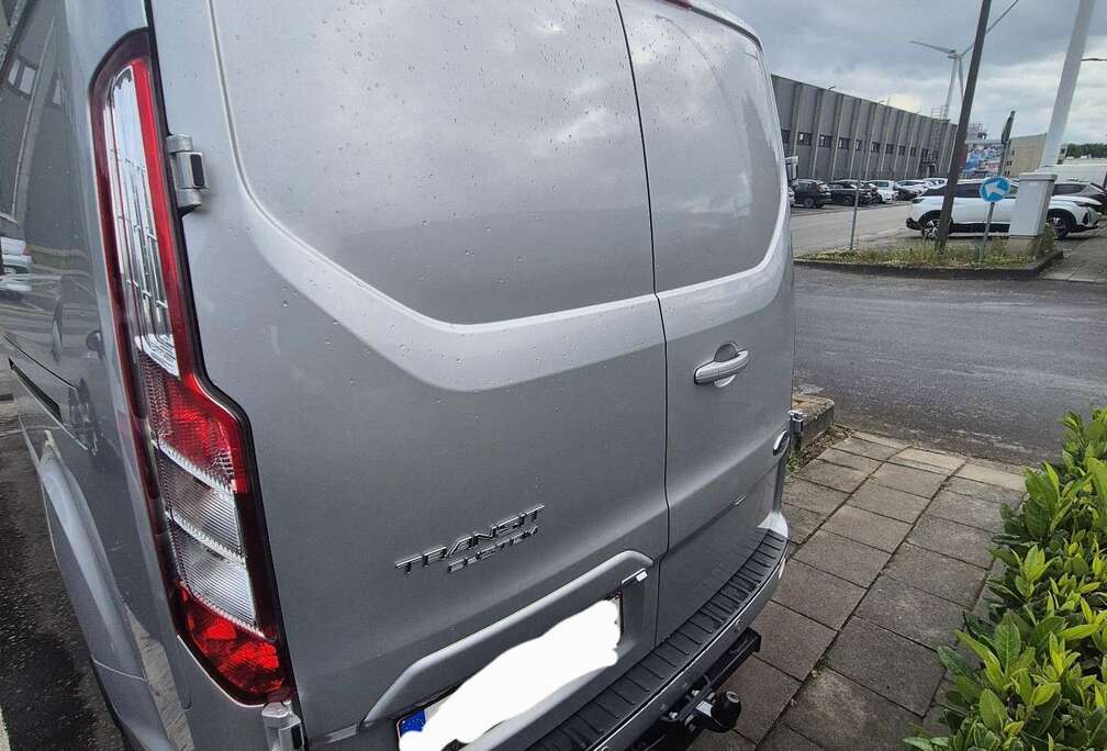 Ford 320 L2H1 LKW VA Autm. Trend