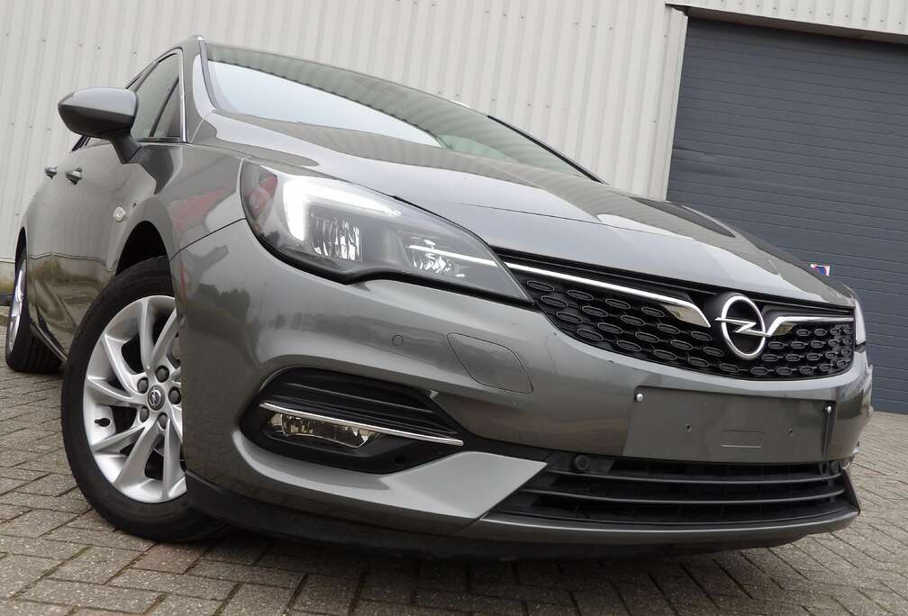 Opel Astra 1.2 Turbo Start/Stop Sports Tourer Turbo +