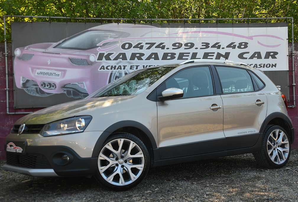 Volkswagen 1.0i SENS AV/AR CLIM CRUIS 92.699KM