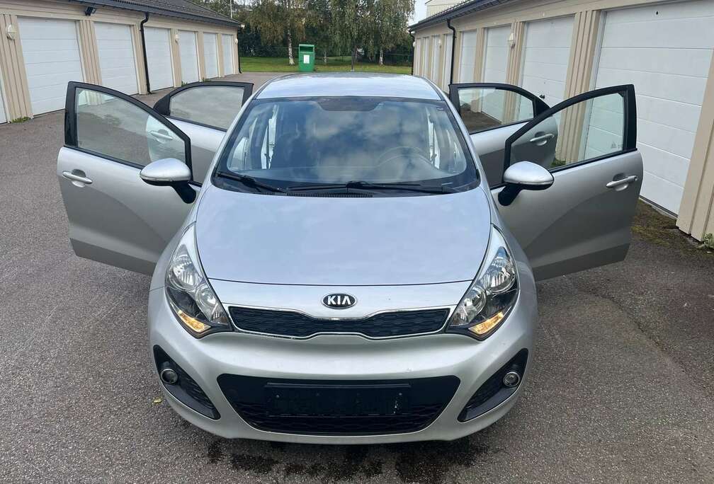 Kia Rio 1.4i Ventura
