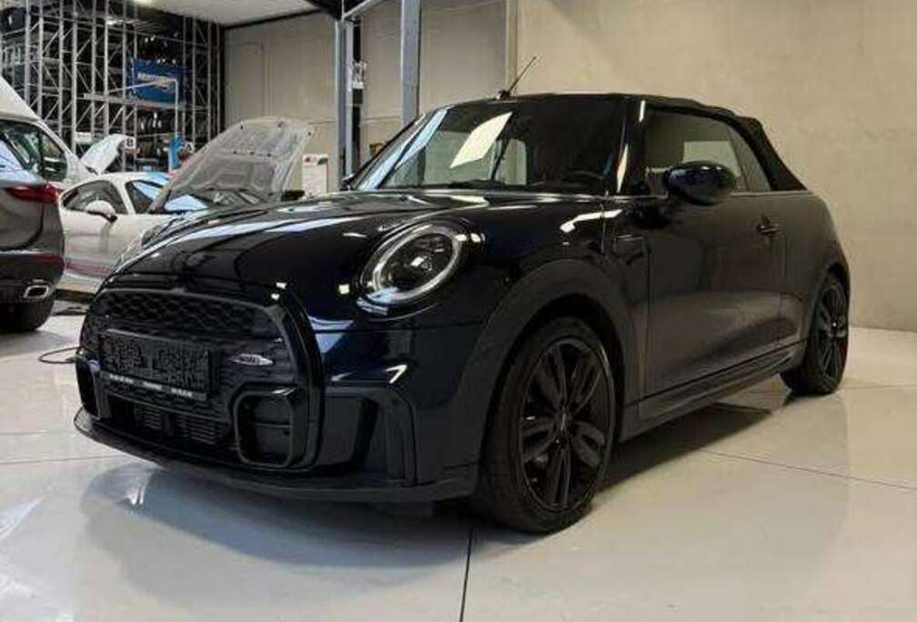 MINI Mini Cabriolet 1.5I Pack JCW