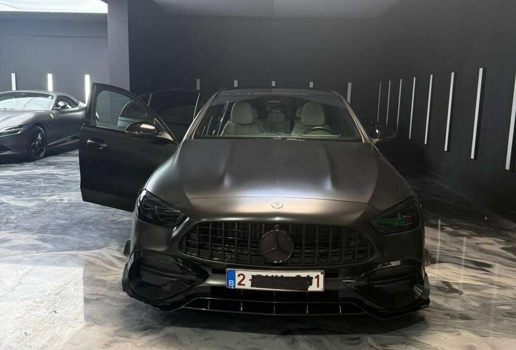 Mercedes-Benz AMG Line