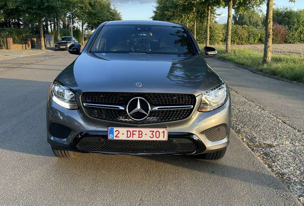 Mercedes-Benz e Coupe 4Matic 7G-TRONIC