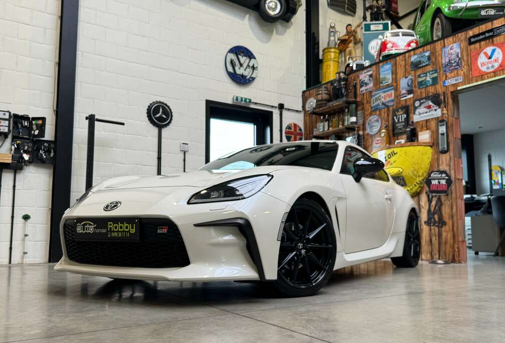 Toyota 2.4 BOXER - 30.000 KM - AUTOMAAT - TOPSTAAT -