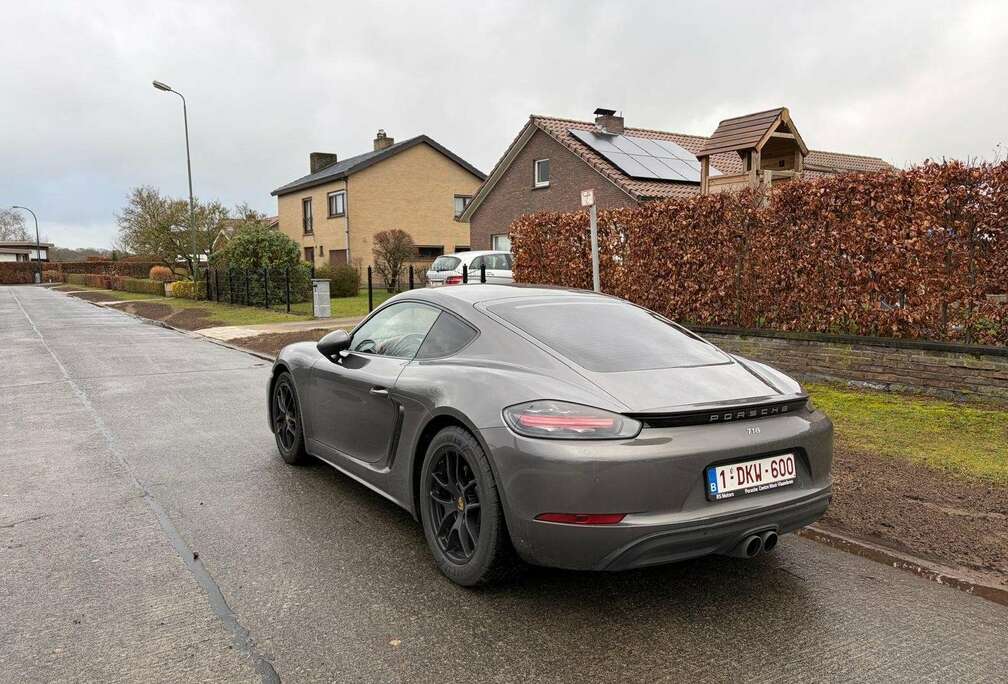 Porsche Cayman 2.0 Turbo PDK