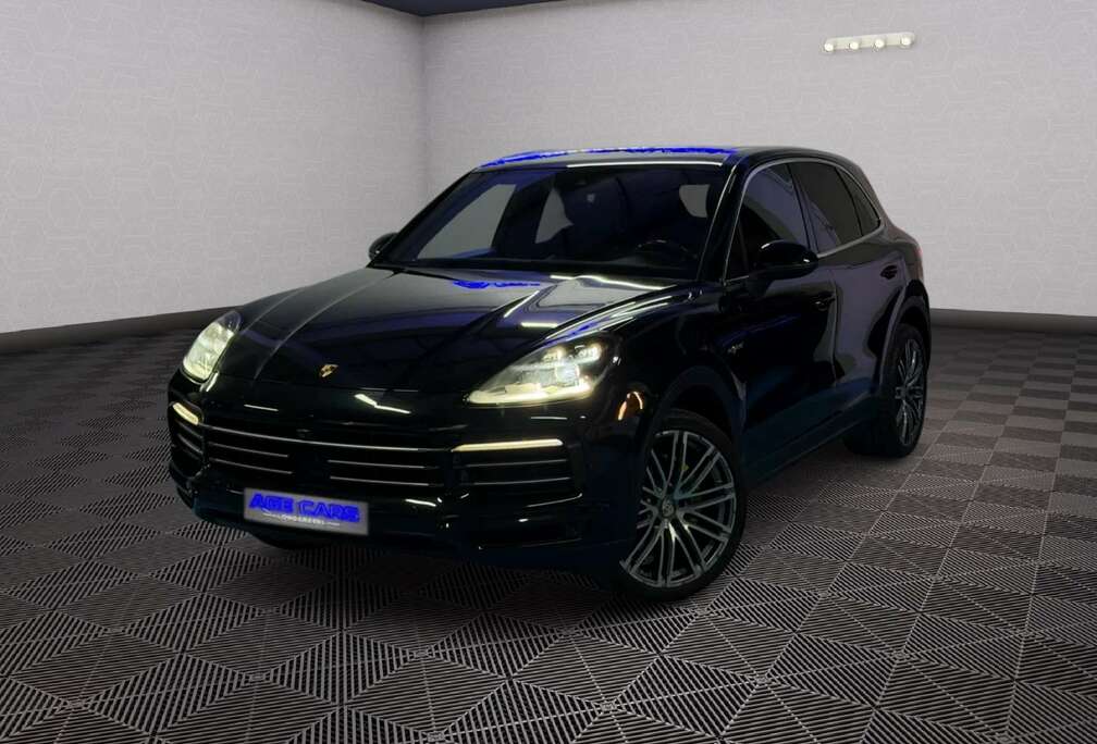 Porsche Cayenne 3.0i V6 PHEV Tiptronic S