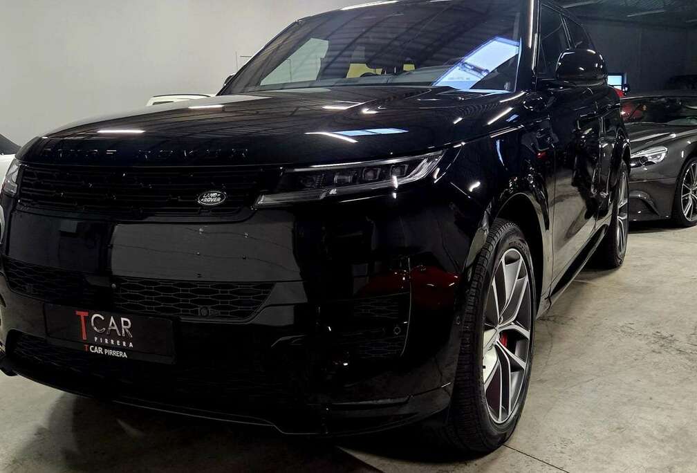 Land Rover First Edition P530