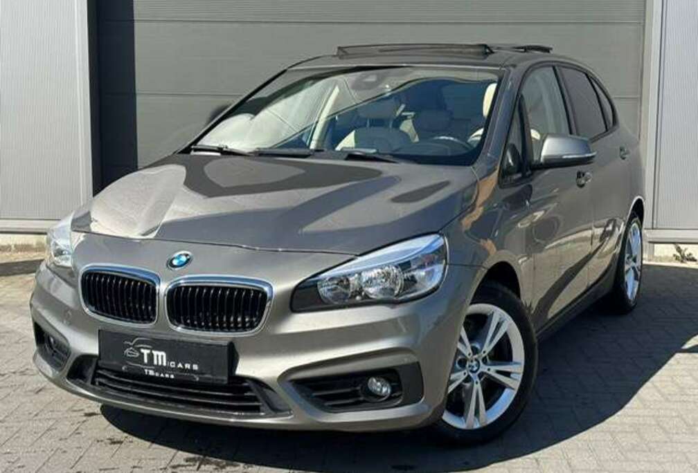 BMW AUTOMAAT/NAVIGATIE/PANO DAK