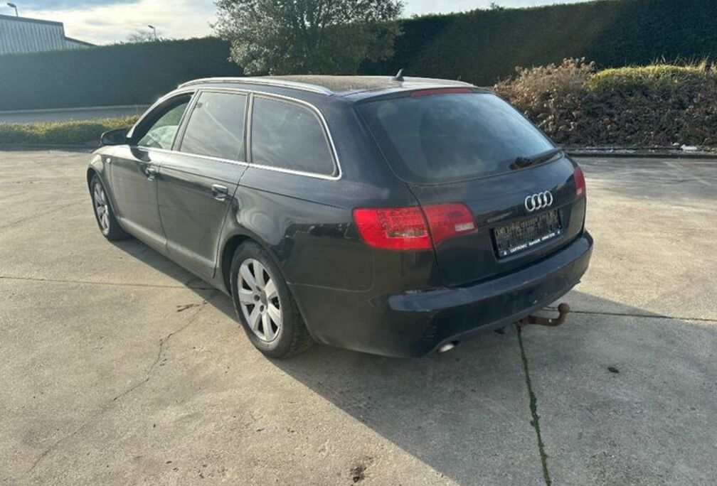 Audi A6 Avant 3.0 TDI DPF Diesel 232 CV, 5portes