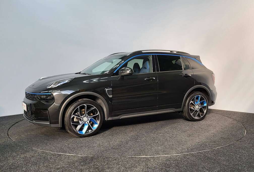 PHEV  Automaat  2023  42.954 km  Zwarte Hemel   Pano  Adaptive Cruise  Zetelverwarming  Airco