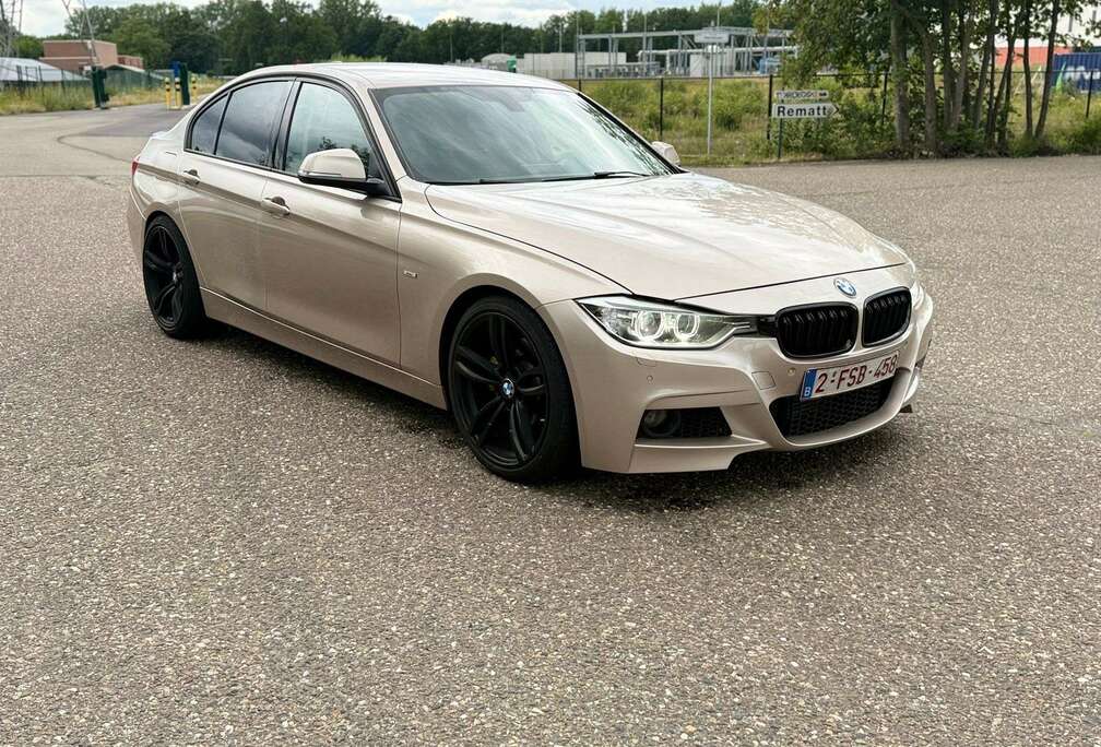BMW Gran Turismo 328i