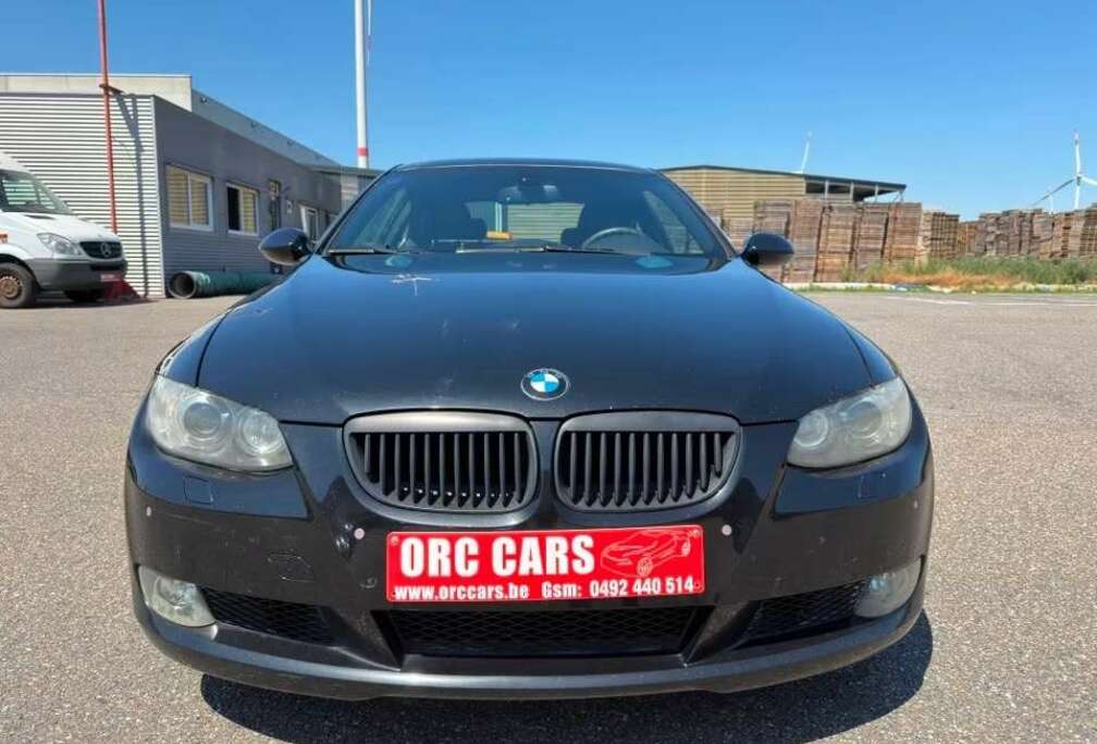 BMW BMW 325i Coupé AUTOMAAT LPG